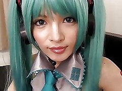 hatsune miku cosplay